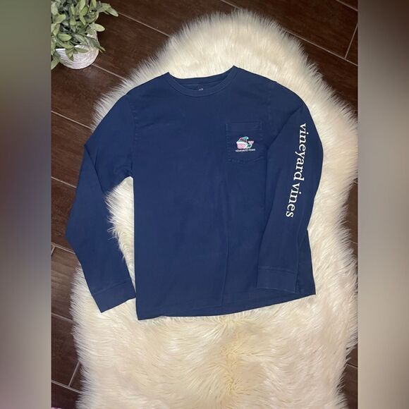 Vineyard Vines Elf Santa Whale Long-Sleeve Pocket Tee Merry Christmas 2017 sz LG - Picture 2 of 3